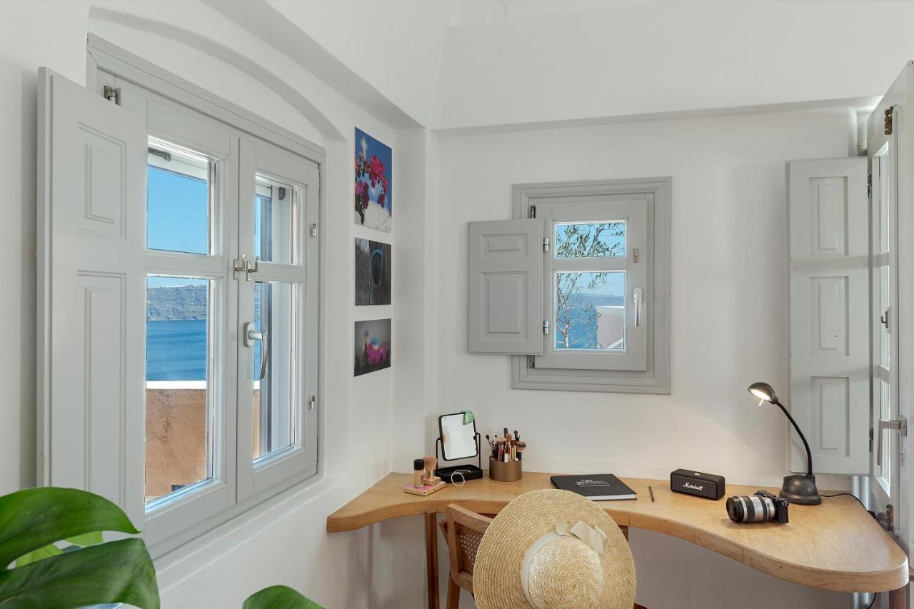 Villa Oasis Oia With Caldera View Bagian luar foto