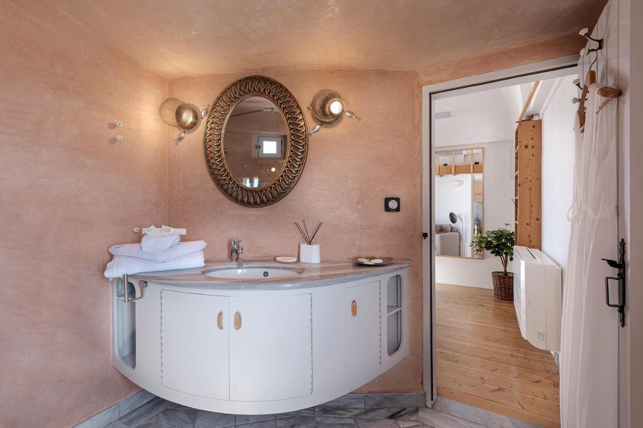 Villa Oasis Oia With Caldera View Bagian luar foto