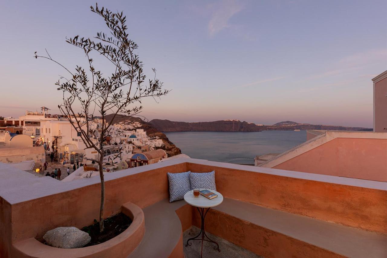 Villa Oasis Oia With Caldera View Bagian luar foto