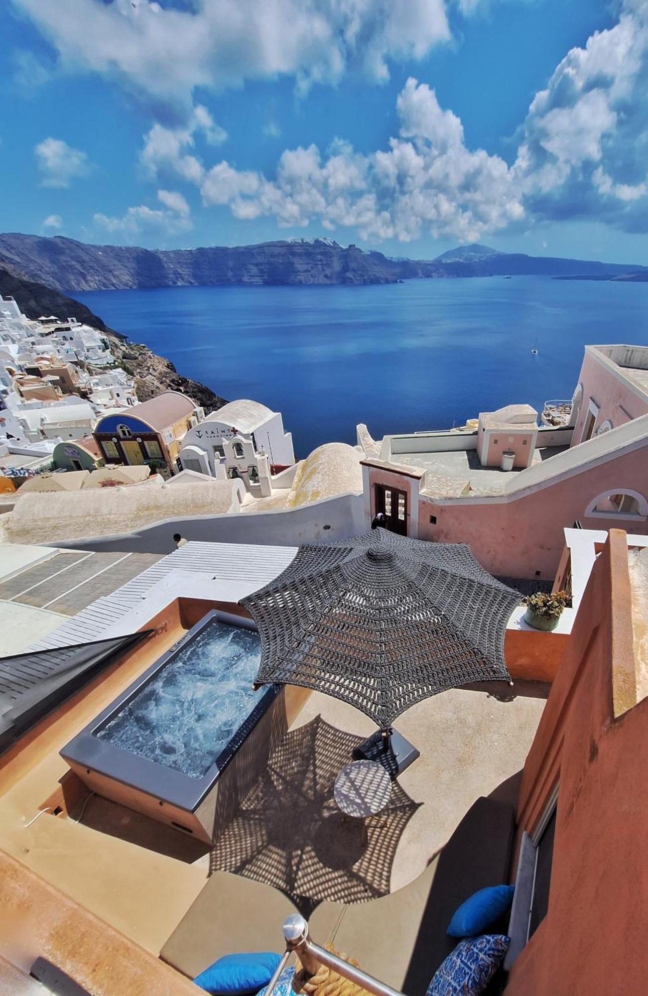 Villa Oasis Oia With Caldera View Bagian luar foto